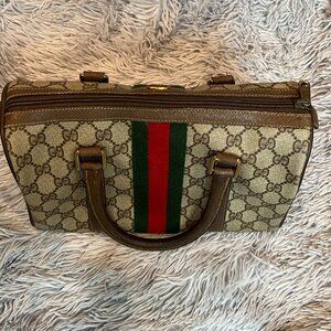 Gucci Leather Vintage 1980's Purse